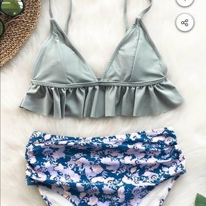 NWT high waisted bikini size med